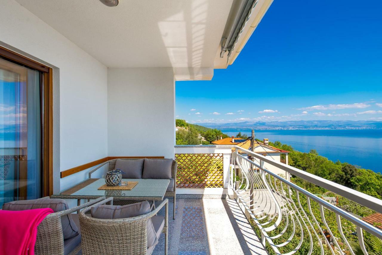 Apartments Davor Mošćenička Draga Exterior foto